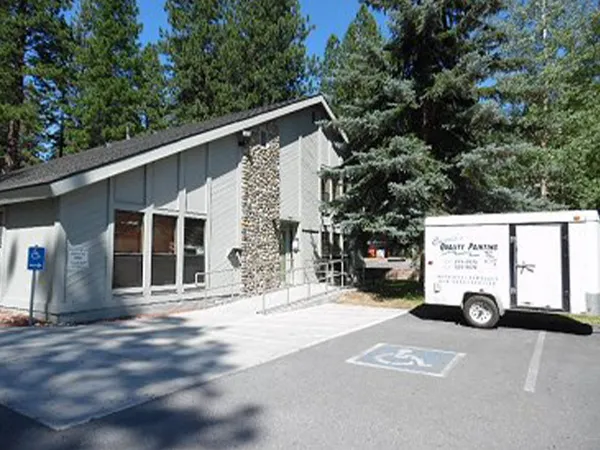 Painter Redding CA Curries Quality Painting Redding CA - Residential & Commercial Painting Contractor Residential Painter